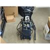Image 5 : Active Products 1600 psi Pressure Washer -working