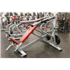 Image 1 : MATRIX INCLINE CHEST PRESS PLATE LOADED
