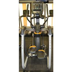 MATRIX SUSPENSION ELIPTICAL TRAINER TYPE 2  MODEL