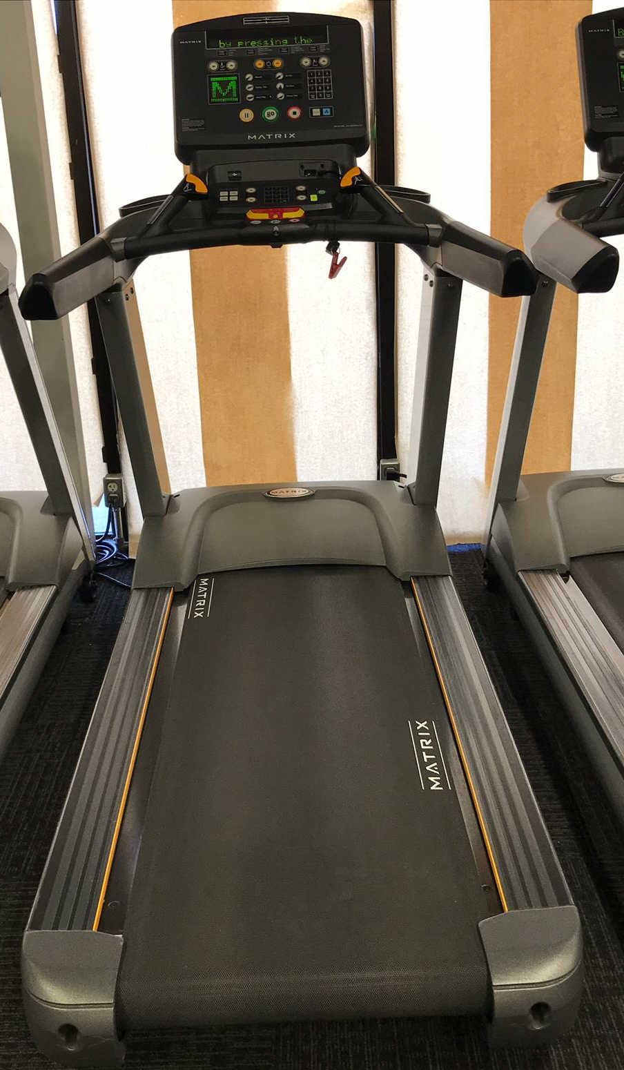 MATRIX ULTIMATE DECK TREADMILL