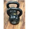 Image 1 : PAIR OF KETTLE BELLS 10KG