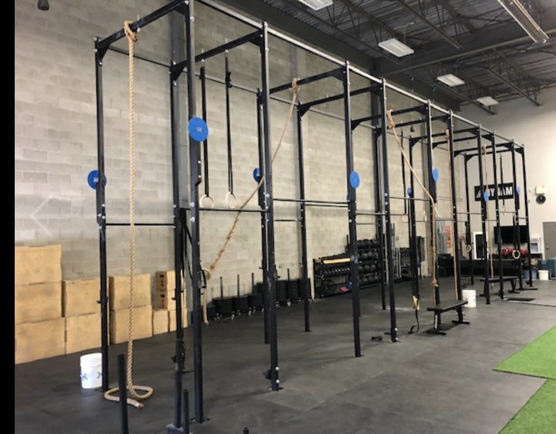 Custom Squat Rig CUSTOM BUILT SQUAT RIG