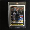 Image 1 : WAYNE GRETZKY SIGNED TOPPS HOCKEY CARD