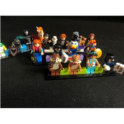 LEGO MINIFIGURES LOT