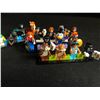 Image 1 : LEGO MINIFIGURES LOT