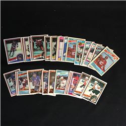 VINTAGE HOCKEY CARD LOT