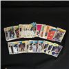 Image 1 : 1983-84 O-PEE-CHEE HOCKEY CARD LOT