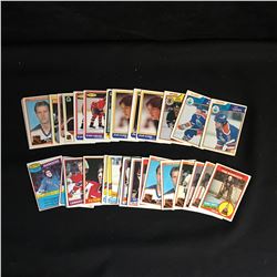 VINTAGE HOCKEY CARD LOT