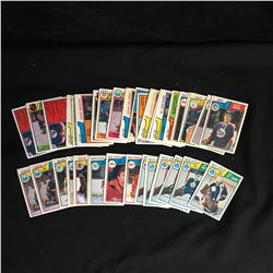 1983-84 O-PEE-CHEE HOCKEY CARD LOT