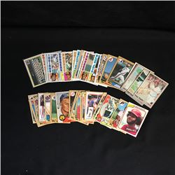 VINTAGE BASEBALL CARD LOT