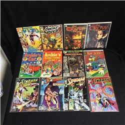 SUPERHERO COMIC BOOK LOT