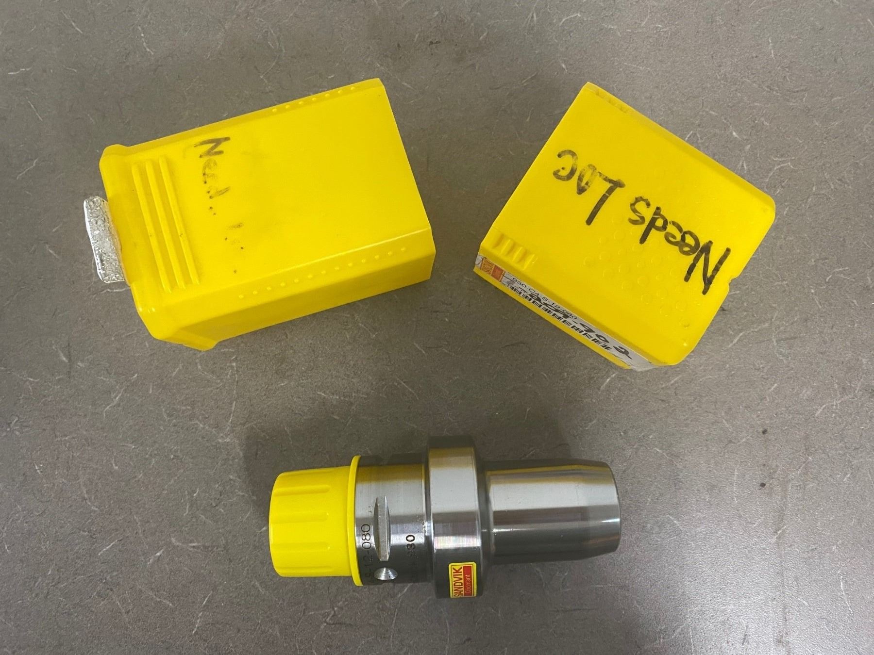 Sandvik 930 C4 S 12 080 CoroChuck 930 sandvik-930-c4-s-12-080-corochuck-930