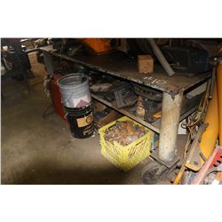 STEEL WELDING TABLE C/W VICE & CASTERS