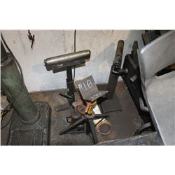 3 ROLLING STANDS, PINTLE HITCH & CORDS HANGING ON PALLET RACKING