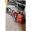 Image 1 : 5 AIR & HYDRAULIC JACKS