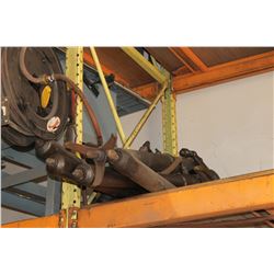 5 HYDRAULIC RAM SPEARS