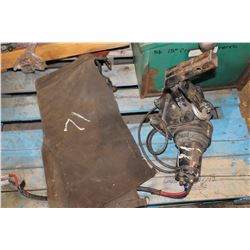 SMALL WINCH, LEATHER APRON & PIPE VISE