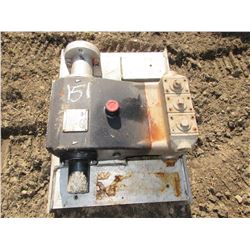 HIGH PRESSURE WATER PLUNGER PUMP & KUBOTA 4 CYLINDER ENGINE & STAND