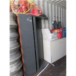 SANDBLASTING MASK, ORANGE REGULATOR PUMP & COUNTER