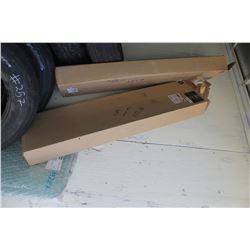 FREIGHTLINER GLASS & WESTERN STAR VISORS