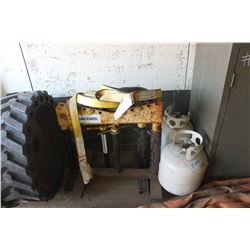 ROLLERS, PROPANE TANKS & YELLOW SLING