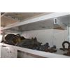 Image 3 : APPROX. 25 SHACKLES, 2 PULLEYS & TARPS