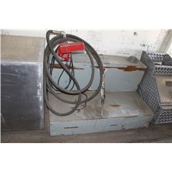 L-SHAPED FUEL TANK & PUMP