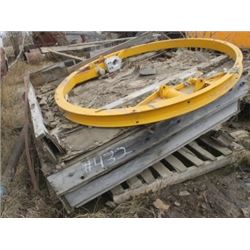 3 YELLOW CIRCULAR RINGS