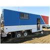 Image 4 : 1984 GRUMAN RED/BLUE FIFTH WHEEL 27' TRAILER