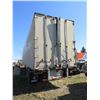 Image 7 : 1988 FRUEHAUF 53' TANDEM AXLE VAN C/W ALL SHELVING & INSULATION