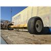 Image 2 : YELLOW TRAILER AXLE