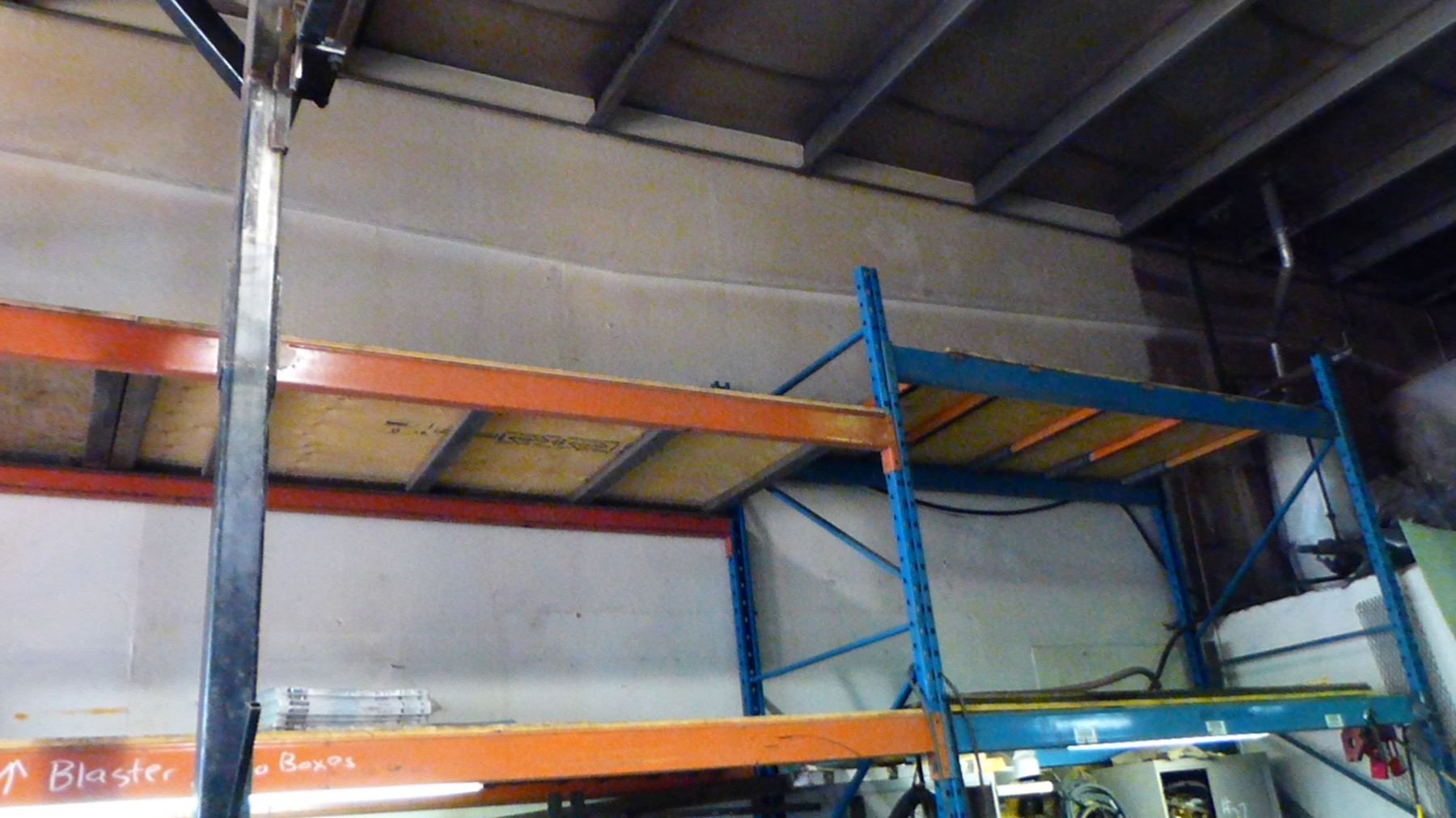 PALLET RACKING C/W 9 UPRIGHTS & 14 CROSS BRACES