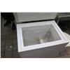 Image 2 : Haier Chest Freezer 28.5"W x 21"D x 33.5"H