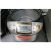 Image 2 : Zojirushi Micom 3-Cup Rice Cooker and Warmer