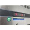 Image 8 : Everest Refrigeration ESR2 2-Door Reach-In