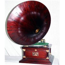 Victor VI Phonograph