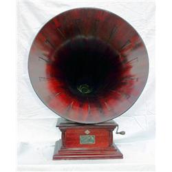 Victor V Phonograph