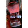 Image 2 : 6 Gas Cans