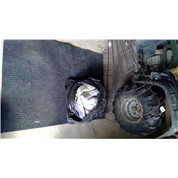 2 Garden Trestles and Camper Rug