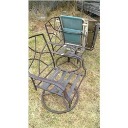 Lot of 4 Lawn Chairs