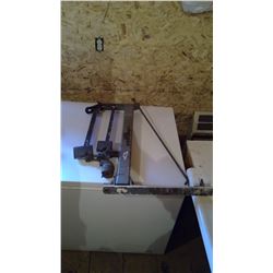 Wall Mount Scale - Chatillon