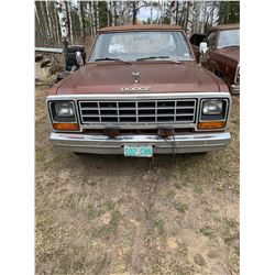 1983 - Dodge D100 4 Speed - Salvage