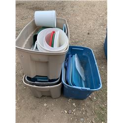 6 Rubbermaid Tubs