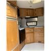 Image 22 : 1995 25.5' Fifth Wheel Camper - c/w Slide Out