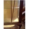 Image 5 : Glass Cabinet - 2 Cracks