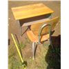Image 4 : Kid's School Desk