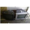 Image 1 : 2 TVs