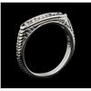 Image 4 : Platinum 0.30 ctw Diamond Engraved Scroll Design Ring