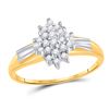 Image 1 : 10kt Yellow Gold Round Prong-set Diamond Oval Cluster Ring 1/4 Cttw