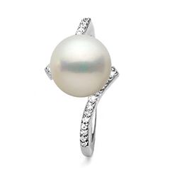 White South Sea Pearl and Diamond Bliss Ring